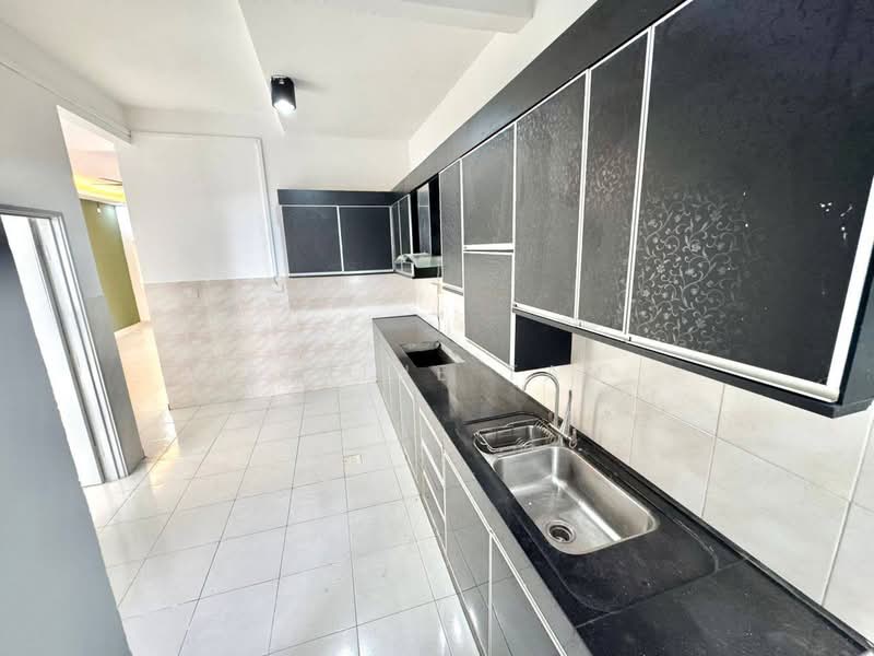 Rumah Teres 2 Tingkat untuk Dijual di Nusa Bayu (Iskandar Puteri (Nusajaya)) - Elaine Tan - Kitchen - PropertyGuru.com.my