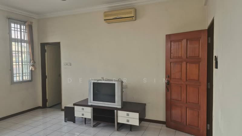 2-storey Terraced House for Sale in Bandar Mahkota Cheras (Cheras) - Denver Sin - Living Room - PropertyGuru.com.my