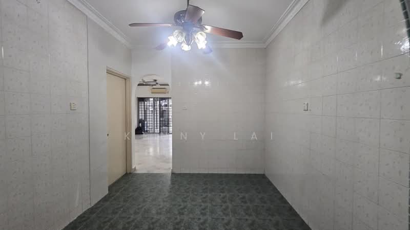 Bandar Damai Perdana untuk Untuk Dijual - RM 600,000, Mac 2026 - Living Room - PropertyGuru.com.my