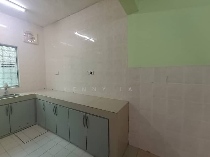 2-storey Terraced House for Sale in Cheras (Selangor) - Kenny Lai - Kitchen - PropertyGuru.com.my