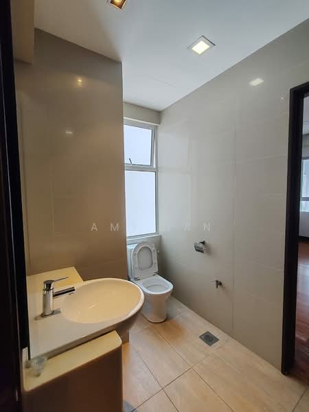 Condominium for Rent at 9 Bukit Utama Condominium - Amy Tan - Bathroom - PropertyGuru.com.my