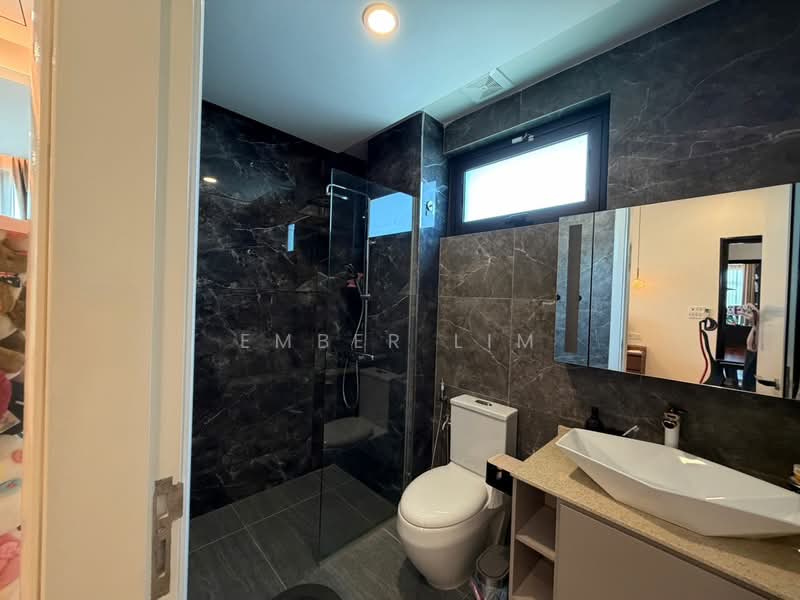 Semi-Detached House for Sale in Horizon Hills (Iskandar Puteri (Nusajaya)) - Ember Lim - Bathroom - PropertyGuru.com.my