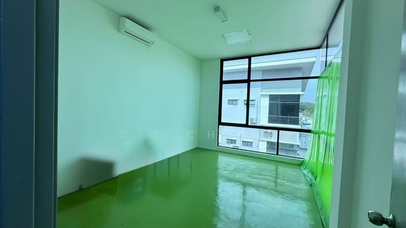 Semi-D Factory for Sale in Iskandar Puteri (Nusajaya) (Johor) - C.T Chong - Interior - PropertyGuru.com.my