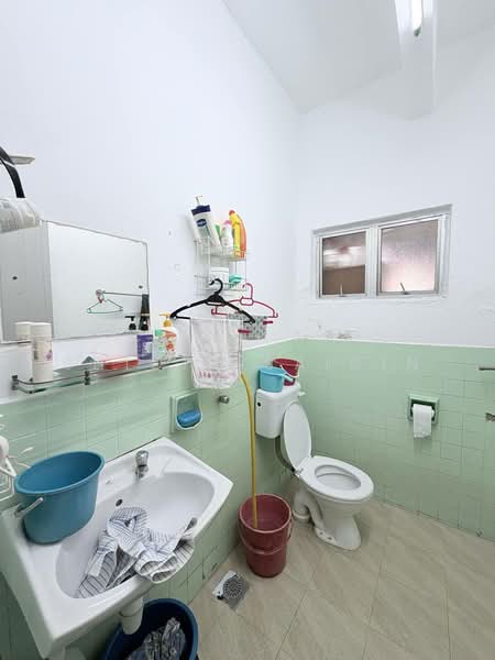 2-storey Terraced House for Sale in Taman Sri Cheras (Cheras) - Shiqin Saidin - Bathroom - PropertyGuru.com.my