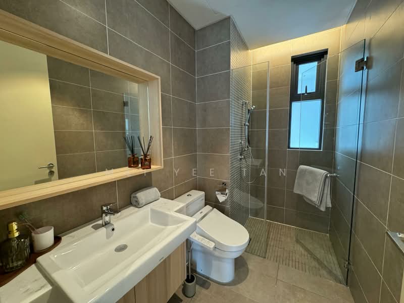 Mitsui Serviced Suites untuk Untuk Disewa - RM 8,100 /bulan, Mac 2026 - Bathroom - PropertyGuru.com.my