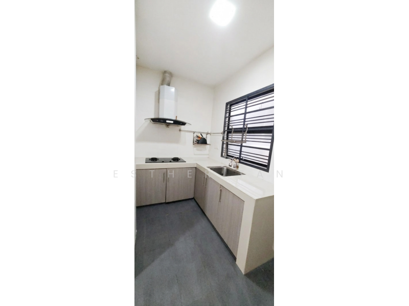 Taman Mutiara Indah untuk Untuk Disewa - RM 3,500 /bulan, Mac 2026 - Kitchen - PropertyGuru.com.my
