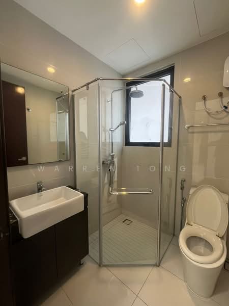 Condominium for Sale at Amberside @ Country Garden Danga Bay - Warren Tong - Bathroom - PropertyGuru.com.my