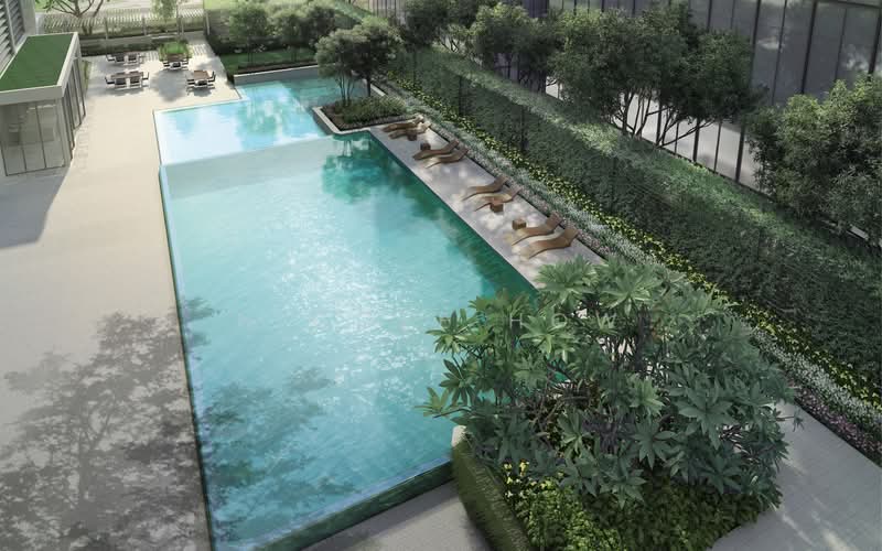 Servis Apartment untuk Dijual di Regent Suites @ Pavilion Damansara Heights - Nicole How - Pool - PropertyGuru.com.my