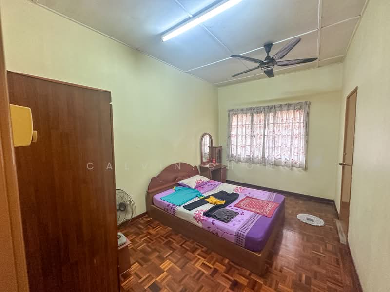 Rumah Teres 2 Tingkat untuk Dijual di Puchong (Selangor) - Calvin Chong - Bedroom - PropertyGuru.com.my