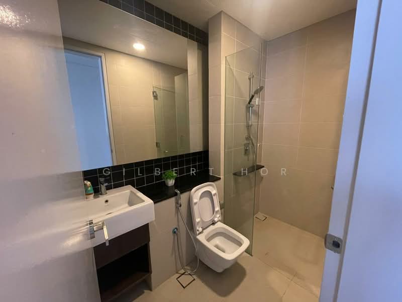 Service Residence for Sale at The Ridge - Gilbert Hor - Bathroom - PropertyGuru.com.my