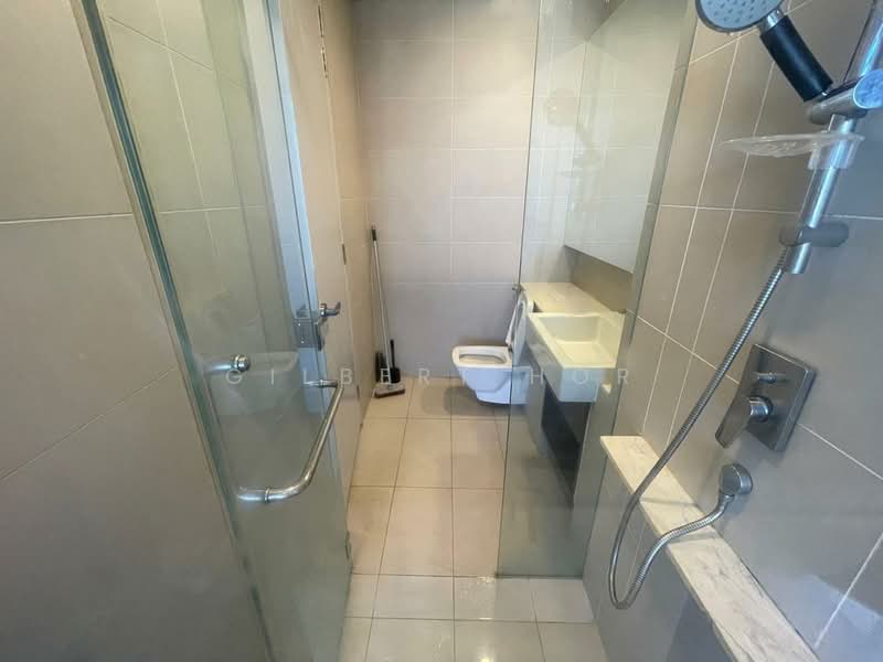 Service Residence for Sale at The Ridge - Gilbert Hor - Bathroom - PropertyGuru.com.my