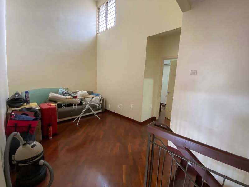 2-storey Terraced House for Sale in Bandar Puteri Puchong (Puchong) - Shanice Low - Living Room - PropertyGuru.com.my