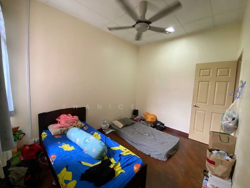 2-storey Terraced House for Sale in Bandar Puteri Puchong (Puchong) - Shanice Low - Bedroom - PropertyGuru.com.my