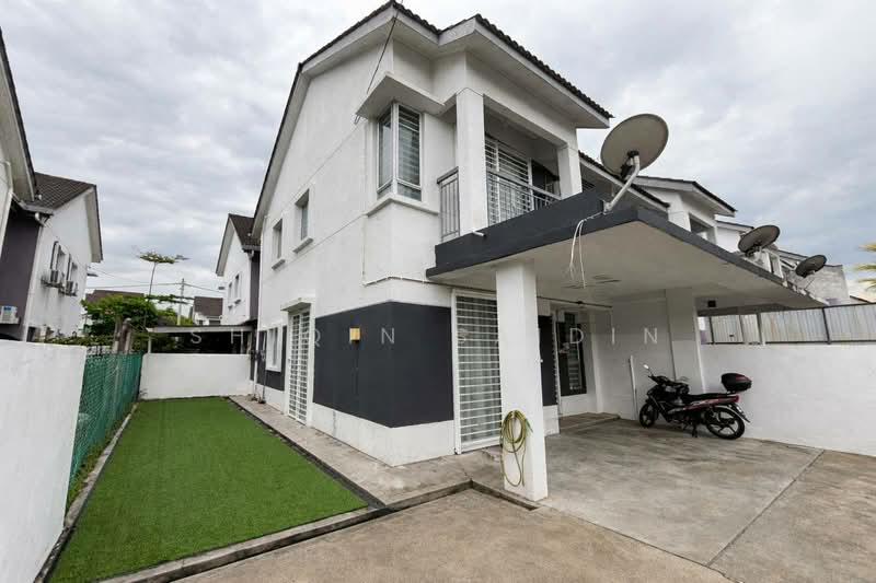 Cluster House for Sale in Bandar Puncak Alam (Puncak Alam) - Shiqin Saidin - Exterior - PropertyGuru.com.my