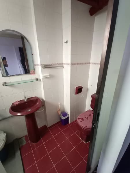 Winner Court B untuk Untuk Dijual - RM 280,000, Mac 2026 - Bathroom - PropertyGuru.com.my