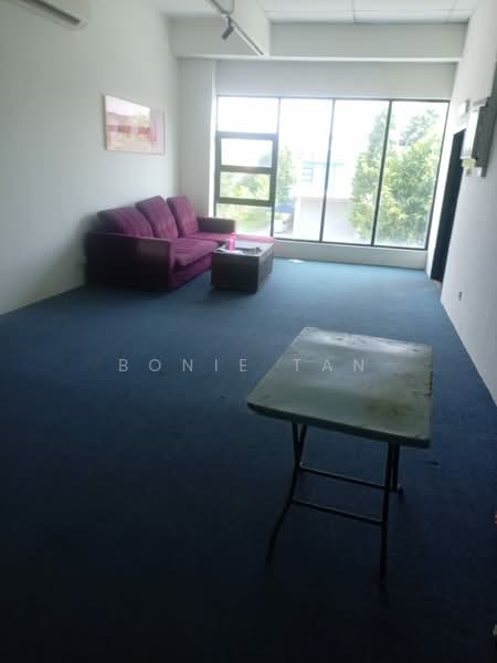 Kilang untuk Disewa di Bandar Sungai Long (Selangor) - Bonie Tan - Living Room - PropertyGuru.com.my