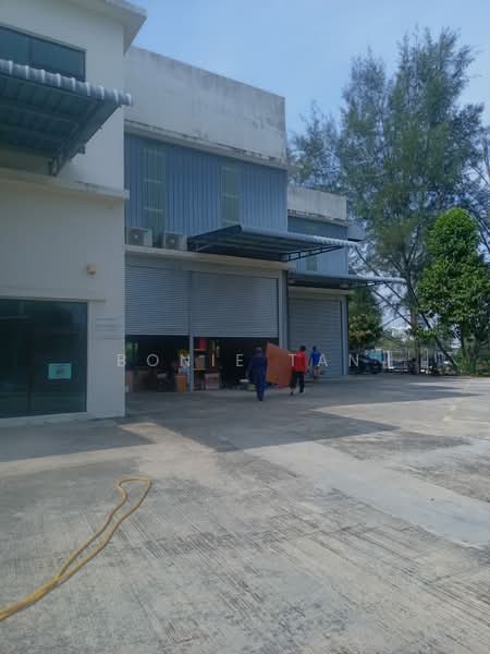 Kilang untuk Disewa di Bandar Sungai Long (Selangor) - Bonie Tan - Exterior - PropertyGuru.com.my