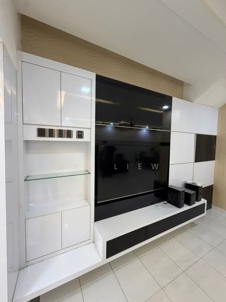 2-storey Terraced House for Rent in Setia Tropika (Johor Bahru) - Ken Liew - Living Room - PropertyGuru.com.my