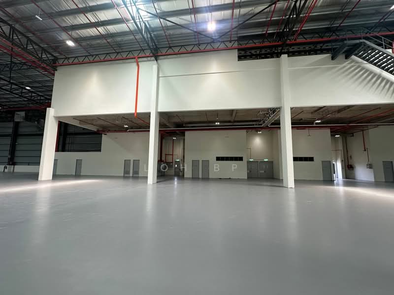 Warehouse for Rent in Sungai Bakap (Penang) - Loh BP - Interior - PropertyGuru.com.my