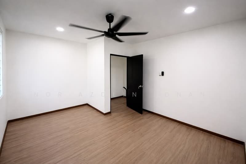 2-storey Terraced House for Sale in Taman Sri Tanjung (Semenyih) - Nor Azdlin Adnan - Interior - PropertyGuru.com.my