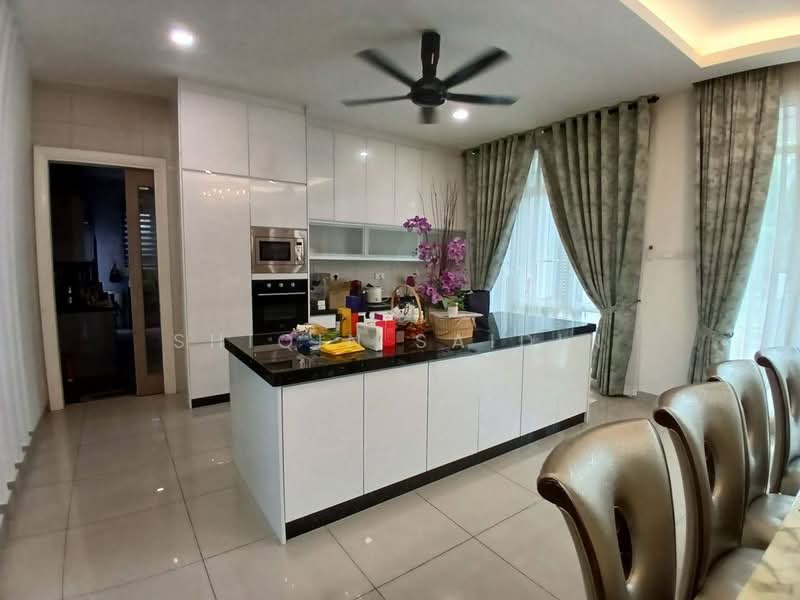 Bungalow for Sale in Shah Alam (Selangor) - Shiqin Saidin - Kitchen - PropertyGuru.com.my