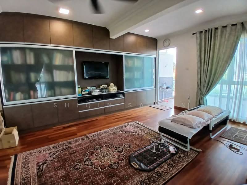Bungalow for Sale in Shah Alam (Selangor) - Shiqin Saidin - Living Room - PropertyGuru.com.my