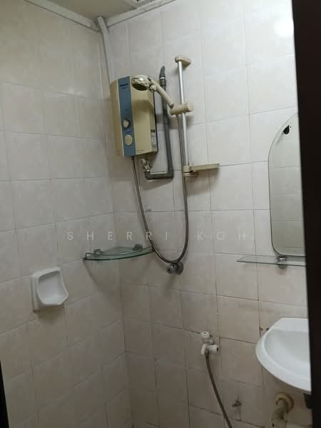 Condominium for Rent at D'aman Crimson - Sherri Koh - Bathroom - PropertyGuru.com.my