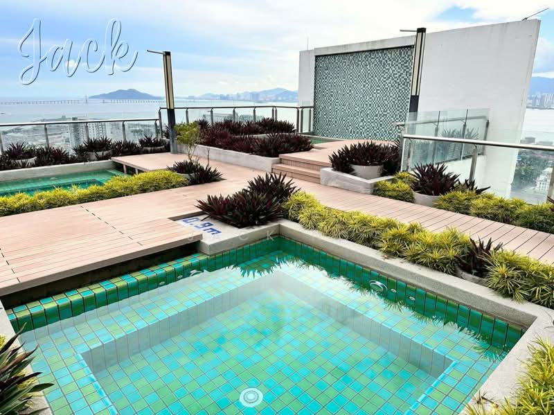 Woodsbury Suites untuk Untuk Dijual - RM 459,999, Mac 2026 - Pool - PropertyGuru.com.my