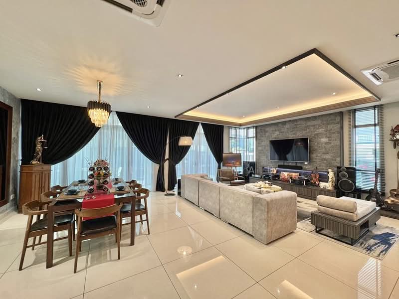 Semi-Detached House for Sale in Johor Bahru (Johor) - Elaine Lau - PropertyGuru.com.my