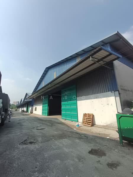 Factory for Rent in Sungai Buloh (Selangor) - Lina Soong - Exterior - PropertyGuru.com.my