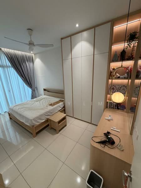 2-storey Terraced House for Rent in Taman Mount Austin (Tebrau) - Kelly Lim - Bedroom - PropertyGuru.com.my