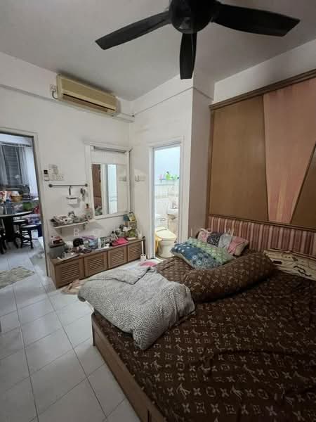 Jay Series (Greenlane Heights Block J) untuk Untuk Dijual - RM 340,000, Mac 2026 - Bedroom - PropertyGuru.com.my