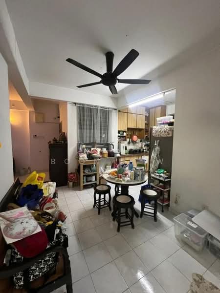 Jay Series (Greenlane Heights Block J) untuk Untuk Dijual - RM 340,000, Mac 2026 - Kitchen - PropertyGuru.com.my