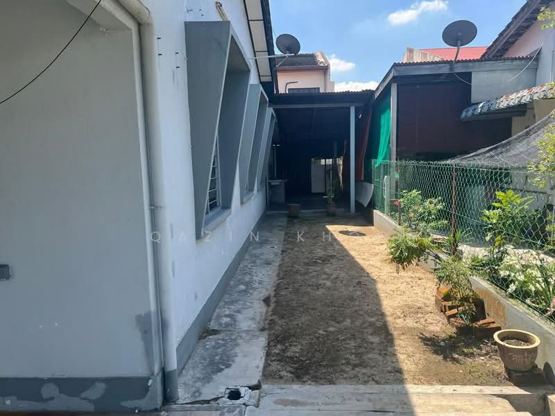 Semi-Detached House for Sale in Ipoh (Perak) - Qazin Khoo - Exterior - PropertyGuru.com.my