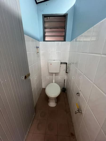 Semi-Detached House for Sale in Ipoh (Perak) - Qazin Khoo - Bathroom - PropertyGuru.com.my