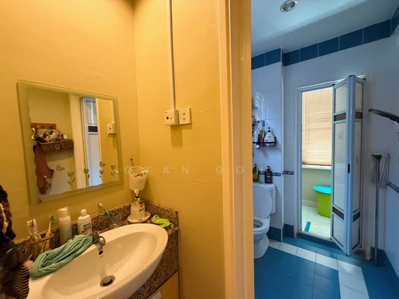 Semi-Detached House for Sale in Gelugor (Penang) - Qyan Goh - Bathroom - PropertyGuru.com.my