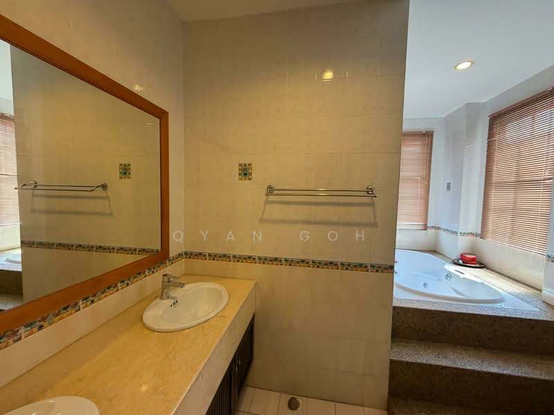 Semi-Detached House for Sale in Gelugor (Penang) - Qyan Goh - Bathroom - PropertyGuru.com.my