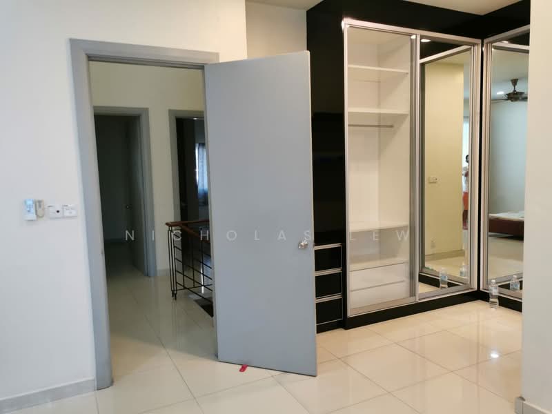 2-storey Terraced House for Sale in Serdang (Seri Kembangan) - Nicholas Lew - Interior - PropertyGuru.com.my