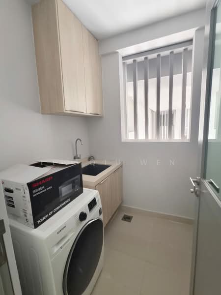 Service Residence for Sale at Southern Marina Residences - Lee Qiu Wen - Interior - PropertyGuru.com.my