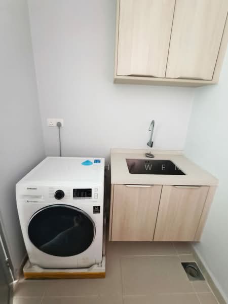 Service Residence for Sale at Southern Marina Residences - Lee Qiu Wen - Interior - PropertyGuru.com.my