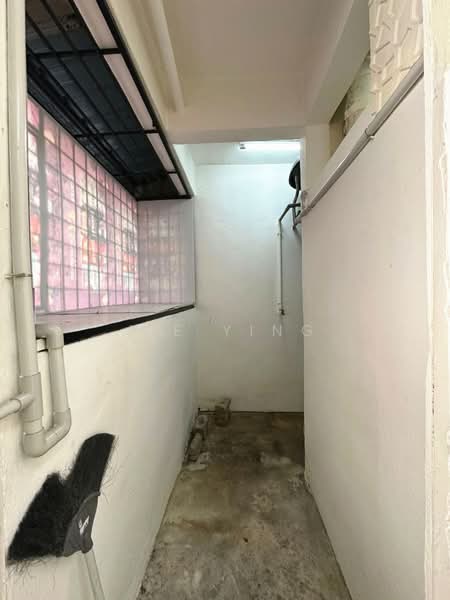 Flat for Sale at Taman Mengkudu Flat - Jie Ying - Corridor - PropertyGuru.com.my