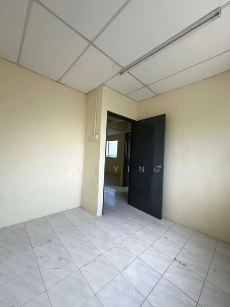 Flat for Sale at Taman Mengkudu Flat - Jie Ying - Interior - PropertyGuru.com.my