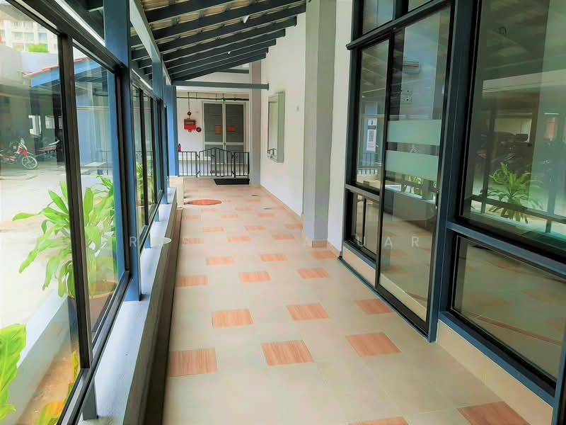 Kondominium untuk Disewa di Gurney Heights - Rasyid Anuar - Corridor - PropertyGuru.com.my