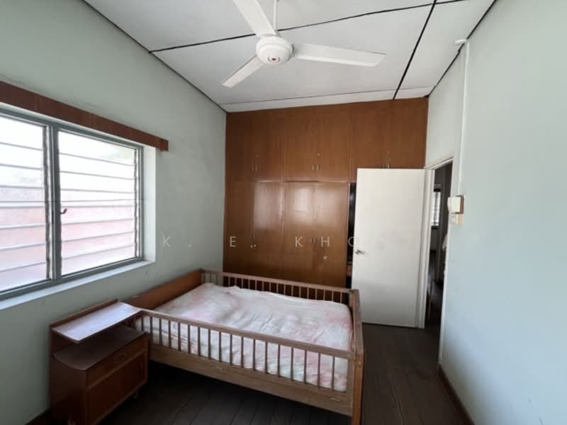 Taman Besi untuk Untuk Dijual - RM 1,400,000, Apr 2026 - Bedroom - PropertyGuru.com.my