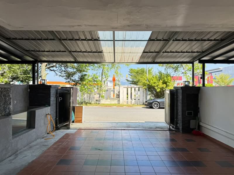 2-storey Terraced House for Rent in Mutiara Rini (Skudai) - Pauline Goh - Exterior - PropertyGuru.com.my