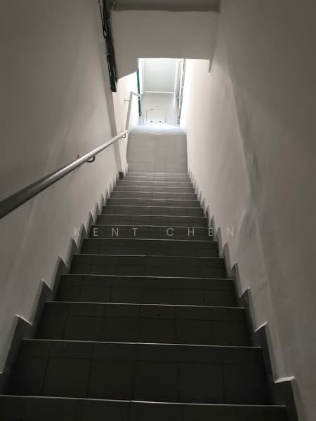 Factory for Rent in Kepong (Kuala Lumpur) - Kent Chen - Corridor - PropertyGuru.com.my