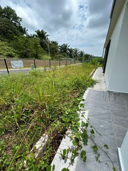 Terraced House for Sale in Bandar Putra (Kulai) - Zack Chow - Exterior - PropertyGuru.com.my