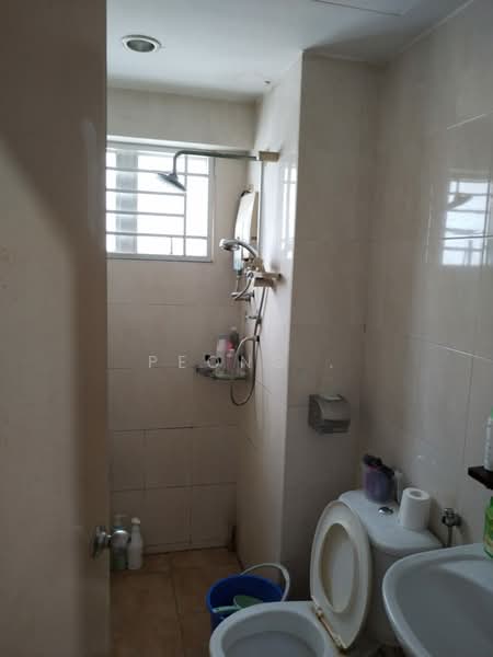 Awana Puri untuk Untuk Disewa - RM 2,000 /bulan, Mac 2026 - Bathroom - PropertyGuru.com.my