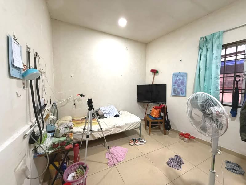 Taman Setia Indah untuk Untuk Dijual - RM 768,000, Mac 2026 - Bedroom - PropertyGuru.com.my