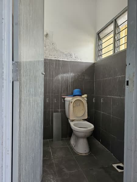 Bandar Mahkota Cheras untuk Untuk Disewa - RM 2,200 /bulan, Mac 2026 - Bathroom - PropertyGuru.com.my